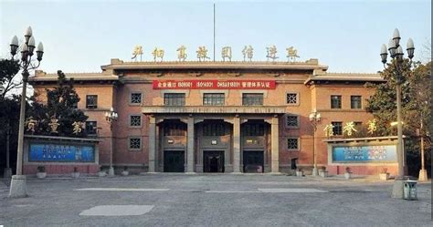 河南郑州中原区：纺织工业基地6处标志碑安装完成-河南省文物局