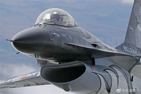 F-16战隼战斗机是目前世界上现役机型中装备数量最多的一款|战隼|战斗机|型号_新浪新闻