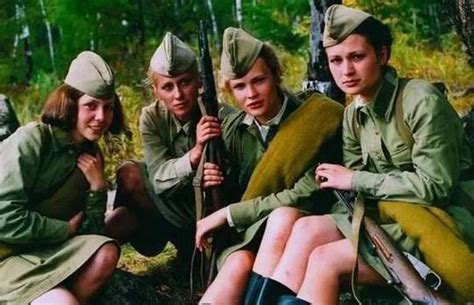二战后感性的苏联女兵爱上了德国战犯，女性的爱，终究可以普度众生_高清1080P在线观看平台_腾讯视频