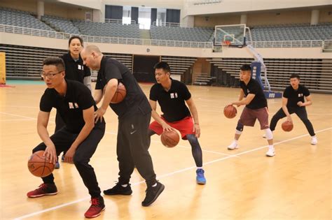2017年 FUSC - NBA校园篮球教练员培训班在上海交通大学开班_校园 ...