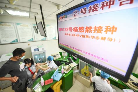 南京启动在校初一适龄女生接种HPV疫苗工作_江苏国际在线