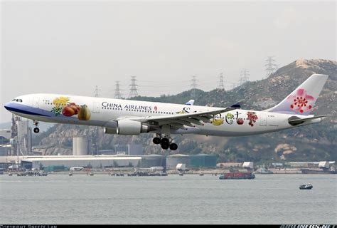 Airbus A330-302 - China Airlines | Aviation Photo #1395378 | Airliners.net
