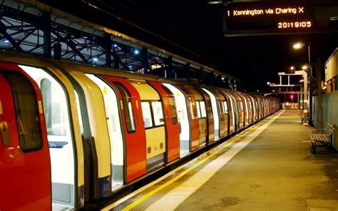 The Tube – The Six Oldest Underground Stations Still in Use - Londontopia