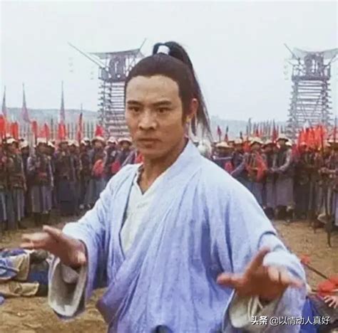 不过，刘松仁当时和梅艳芳、张曼玉，还有杨紫琼一起在拍摄《东方三侠》，因此，就没有接这部戏。