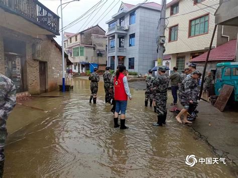 江西部分地区遭遇强降雨内涝严重 紧急转移受灾人口-天气图集-中国天气网