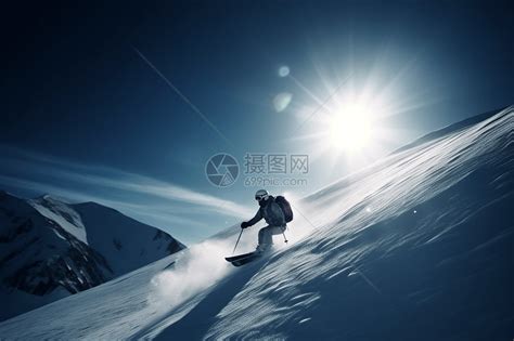 必应美图壁纸：在白雪覆盖的高地上奔跑的雪兔，苏格兰 20210326 - 必应壁纸 - 中文搜索引擎指南网