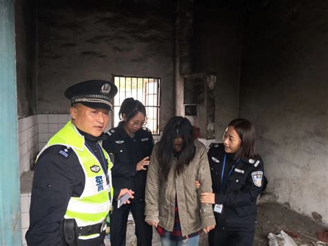 30岁女子寒冬上海街头四处流浪！所幸有人报警了……