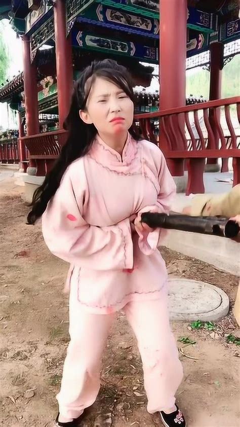 杭州14岁离家出走女孩被武汉警方找到 已与家人见面_湖北频道_凤凰网