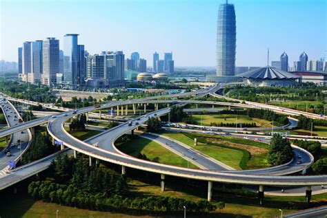 郑州现在属于发展中的城市还是已经发展完善了？看完你就知道了__财经头条