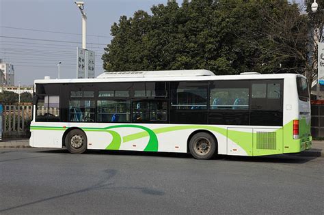 上海公交巴士车_高清图片_全景视觉