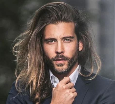 6款令人惊艳的男生长发发型！|发型|长发|留长发_新浪新闻