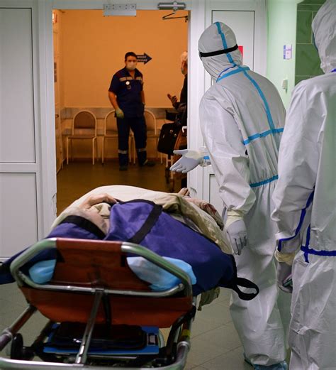 俄副总理：俄罗斯首次确诊两例新冠病毒感染肺炎病例，均为中国公民