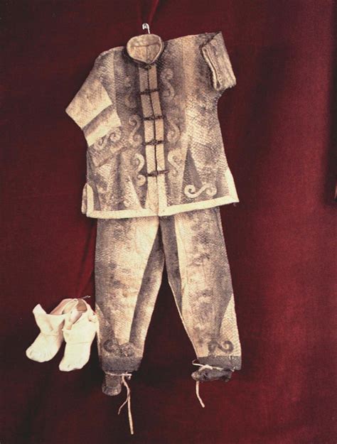 古代吐鲁番与哈密服饰展亮相黑龙江省博物馆-大河网