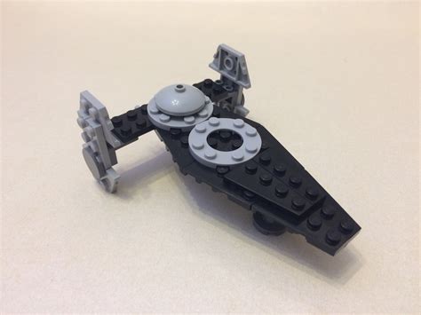 LEGO MOC 30381 Sith Infiltrator by plastic.ati | Rebrickable - Build ...
