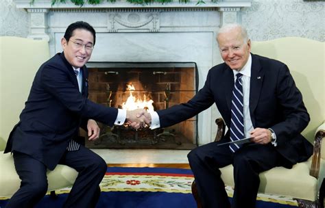日本首相岸田文雄与美国总统拜登举行会晤