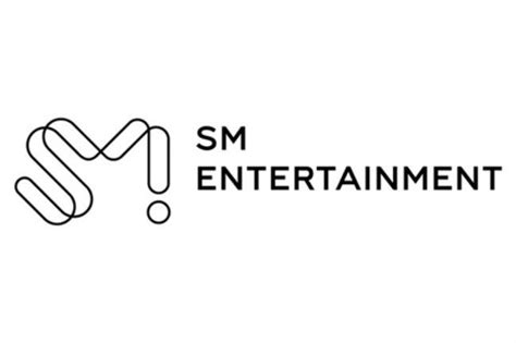 SM公司公开2020年旗下偶像团年历组合预告照，各爱豆年历内容构成一致-新闻资讯-高贝娱乐