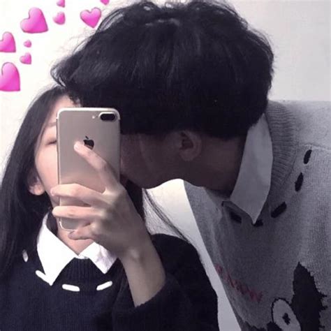 非主流情侣吻头像