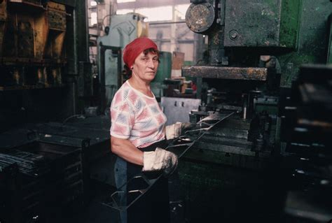 老照片 1991年乌克兰的工厂 苏联解体的最大受益者|乌克兰|苏联|受益者_新浪新闻