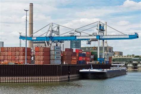 外贸资讯 | 6月全球制造业PMI降至47.8% ；欧盟和新西兰签署自由贸易协定！