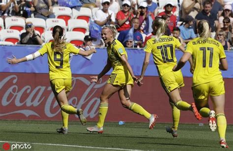 女足世界杯-瑞典2比1胜英格兰 世界杯三度摘铜_手机新浪网