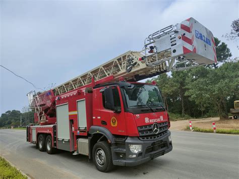 云梯消防车|产品中心-上海金盾特种车辆装备有限公司