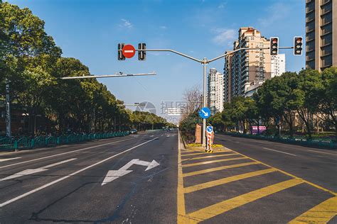 广州城市建筑街景摄影图高清摄影大图-千库网