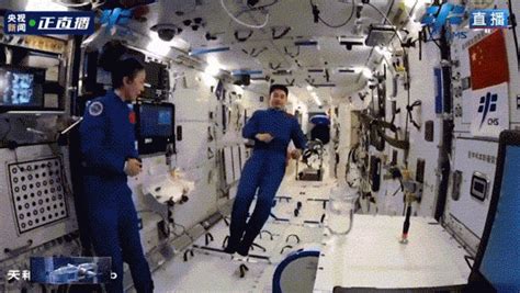 三名航天员顺利出舱状态良好-宇航员返回地球后身体变化 - 见闻坊