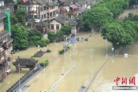 重庆：受洪水过境影响，洪崖洞景区将于8月20日起暂停接待游客