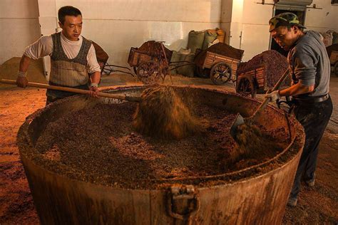 草原白酒60度多少钱一瓶，草原白酒是勾兑的吗