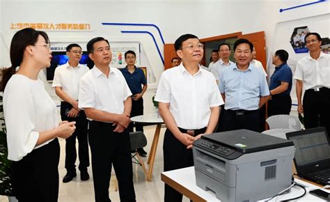 中国联通工业互联网研究院上饶分院成立 助力“5G+数字经济”高质量发展_江西广播电视台