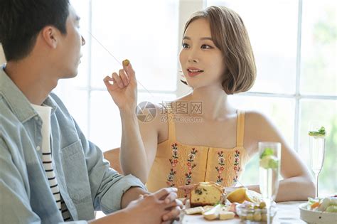 非主流喝酒情侣头像
