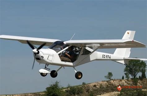 又一款国产轻型运动飞机获颁PC 天恋Triton SkyTrek开始量产__凤凰网