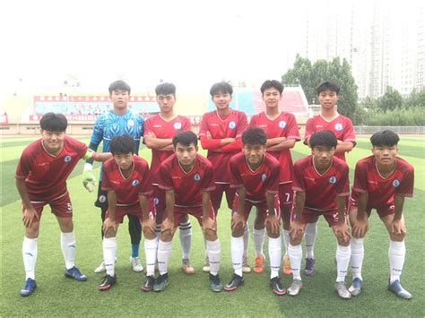 江阴教育网 － 第一初中：校园男子足球队再夺“省长杯”冠军！