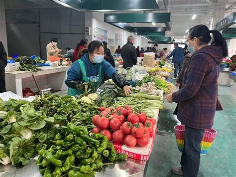 乡镇菜市场,菜市场买菜,菜市场蔬菜_大山谷图库