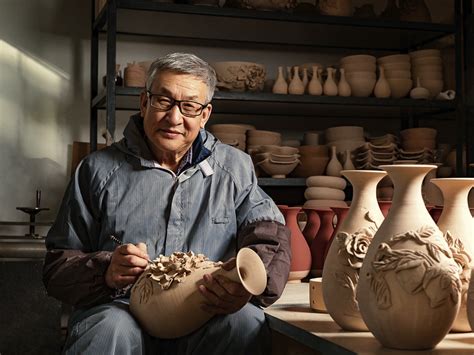 第十一届中国陶瓷艺术大展作品欣赏
