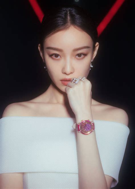 倪美诗图片