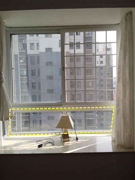 落地透明玻璃窗有哪些优缺点 如何让落地窗更安全_住范儿