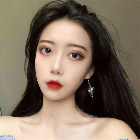 姐姐真人头像非主流