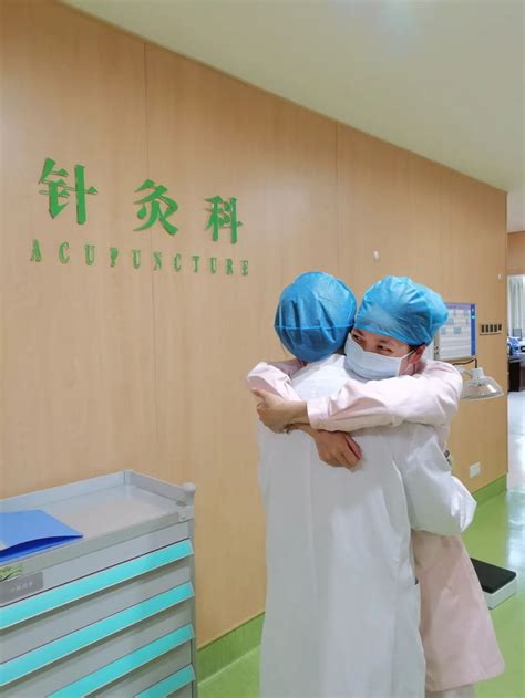 珠海市人民医院 2020 年新入职护士岗前培训圆满结束-医院汇-丁香园