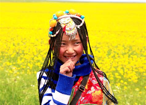 【藏族女孩摄影图片】青海湖人像摄影_湫水山_太平洋电脑网摄影部落