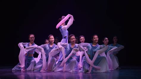19：庆祝建党百岁常州文体精英联谊总会：舞蹈《中国大舞台》表演：民族艺术团