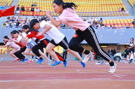 临湘：第十三届中小学生运动会开幕-岳阳市教育体育局