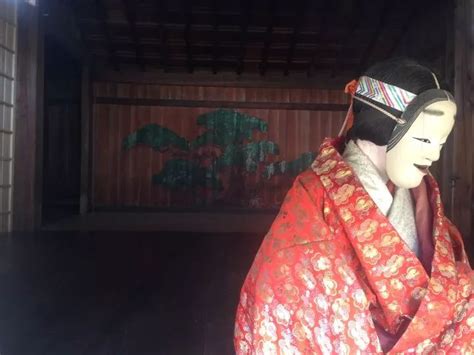 日本歌舞伎真的等于豪门吗，它"传男不传女"的背后又有什么秘密