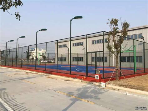 学校体育设施再升级 新增塑胶球场14000㎡