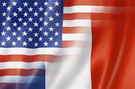 马克龙在航母上表态：法国是美国的盟友，而不是附庸_凤凰网