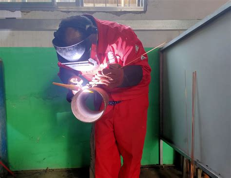 上海氩弧焊培训|氩弧焊操作技巧-上海博世汽修学校
