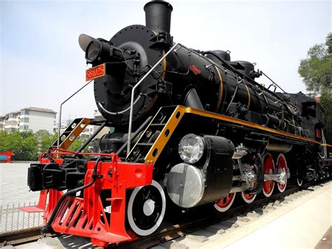 【从广州出发的这趟列车，是中国最长的火车线，一路经过八个省| Z264列车】_傻大方