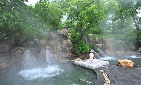 泡温泉也是一种养生文化 - 凤翔温泉