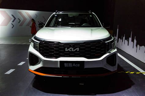 【图】2020款起亚KX3傲跑 1.5L CVT智慧版车型图图片_高清实拍图 - 新浪汽车
