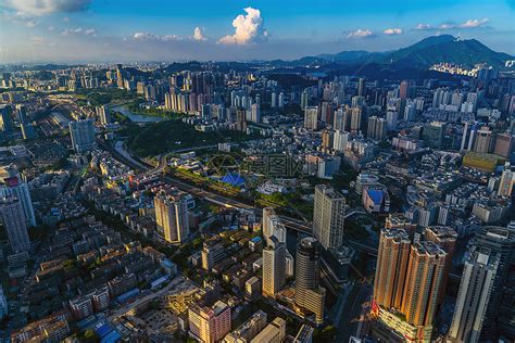 深圳罗湖CBD,深圳天际线的颜值代表,诞生了两座摩天地标建筑!|天际线|地王大厦|罗湖_新浪新闻